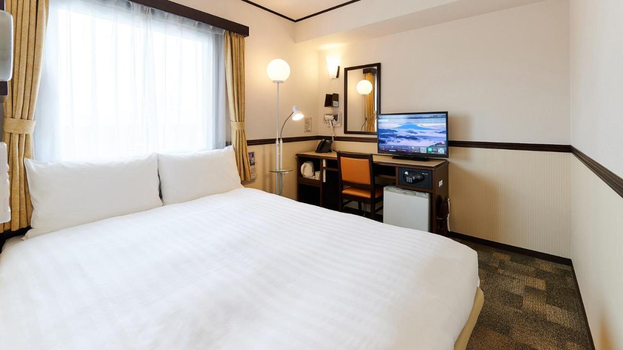 Toyoko Inn Osaka Namba Nippombashi Exterior photo